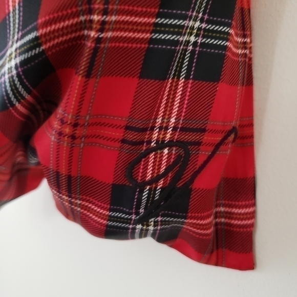 🛑 2 / $40 Sale! VICTORIA'S Secret Red Plaid Slipper Set NWT - Picture 9 of 13